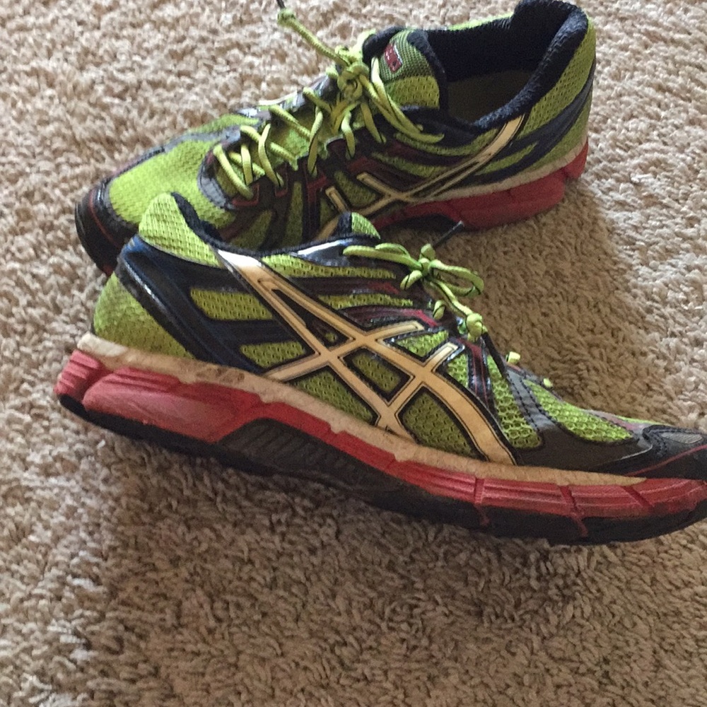 ASICS Running Shoes - Picture 2 of 8